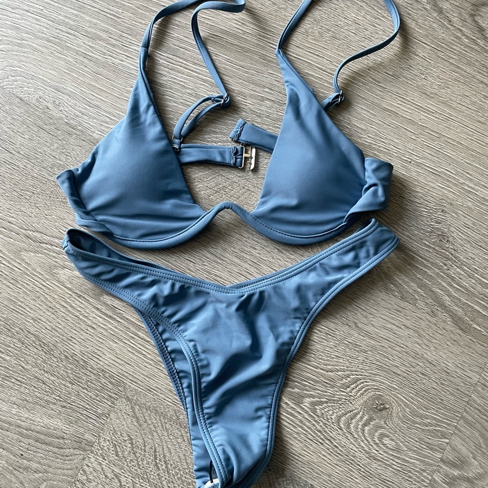 SHEIN Blue Bikini Set with Triangle Top and High-Cut Bottoms
